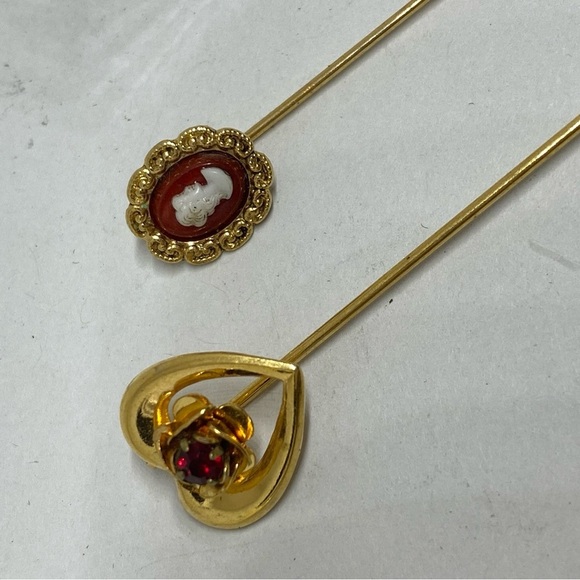 Heart Hat Pin with Red Stone​ - Picture 7 of 7